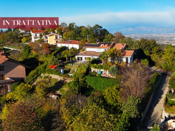CASTAGNETO PO (TO) – VILLA IN CLASSE A