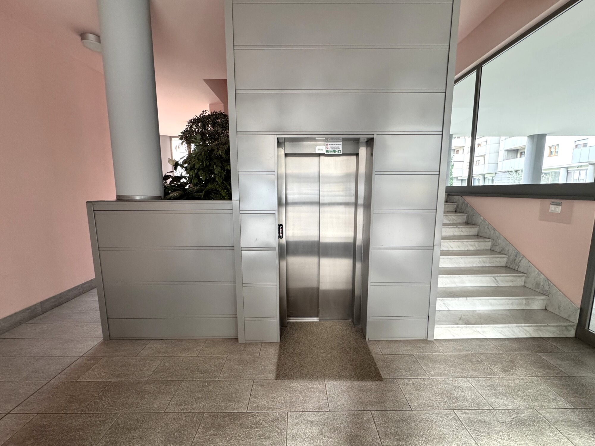 CORSO ROSSELLI 118 – 6 LOCALI CON TERRAZZO