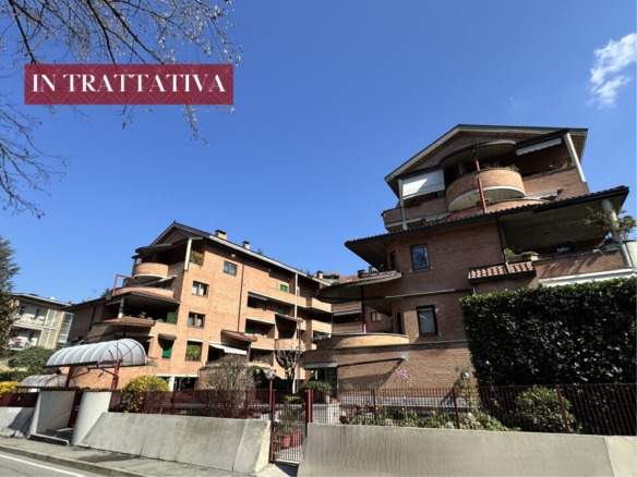 STRADA MONGRENO 79 – QUADRILOCALE CON TERRAZZO E GIARDINO PRIVATO