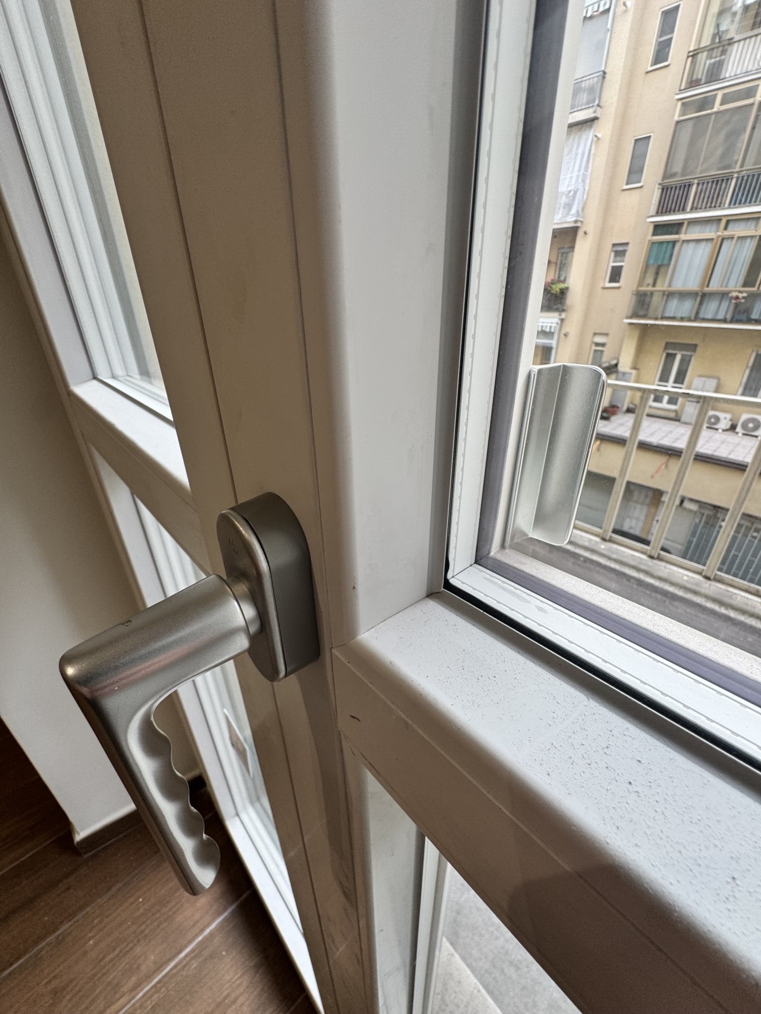 VIA AVIGLIANA 7, QUADRILOCALE TOTALMENTE RISTRUTTURATO