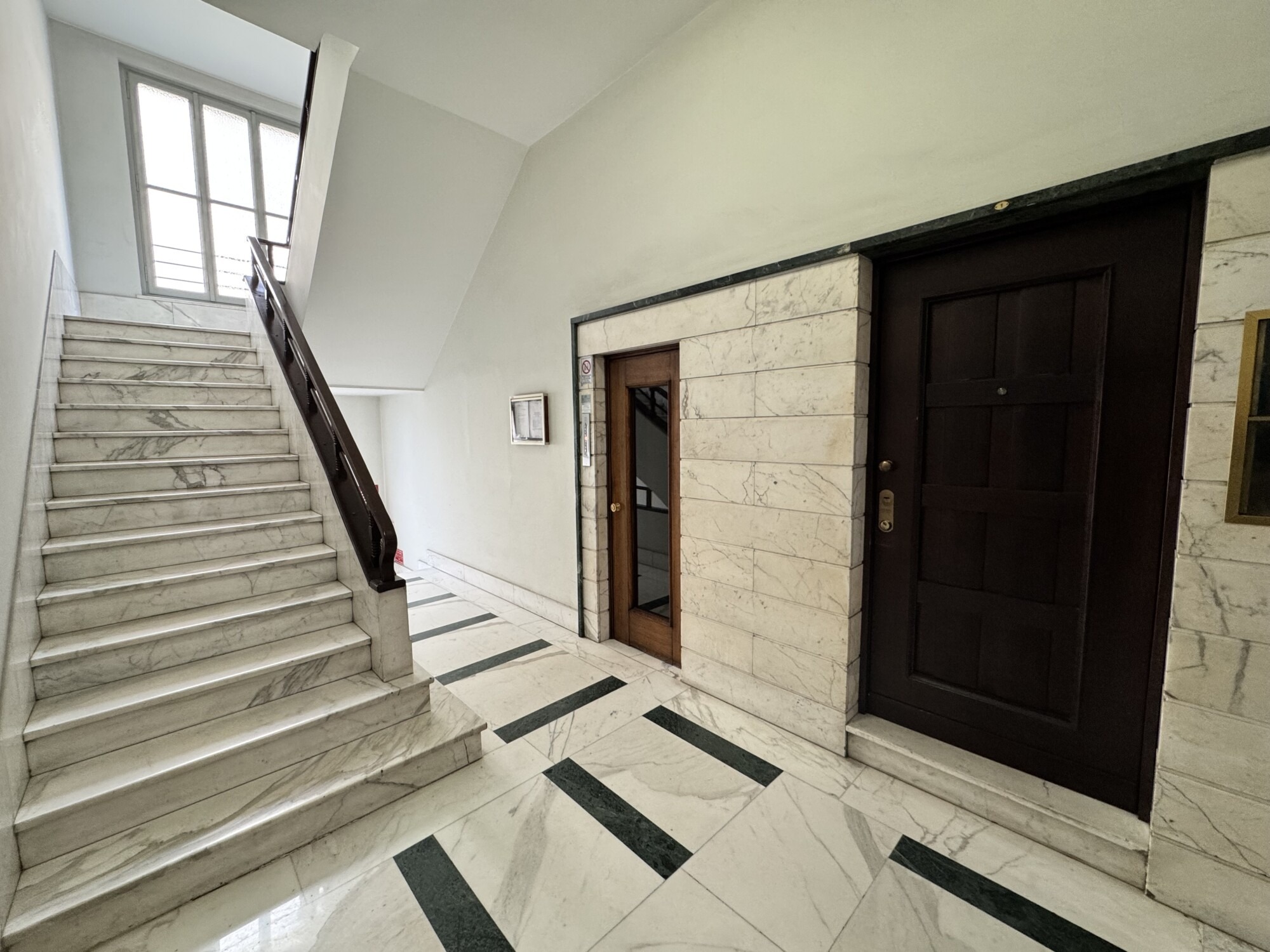 QUADRILOCALE MQ 112 CON TERRAZZO
