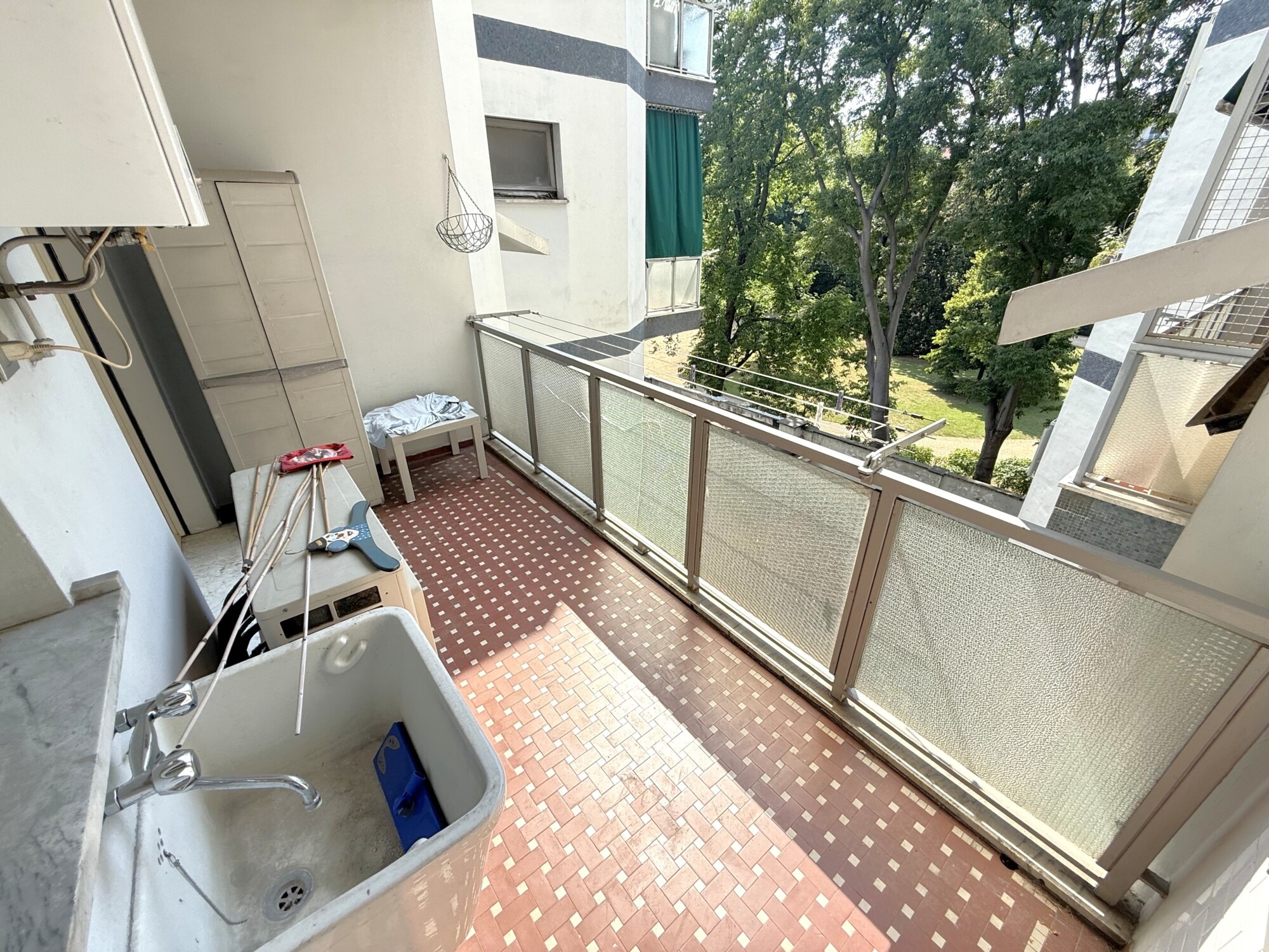 SPLENDIDO APPARTAMENTO DI MQ. 221 IN STABILE SIGNORILE