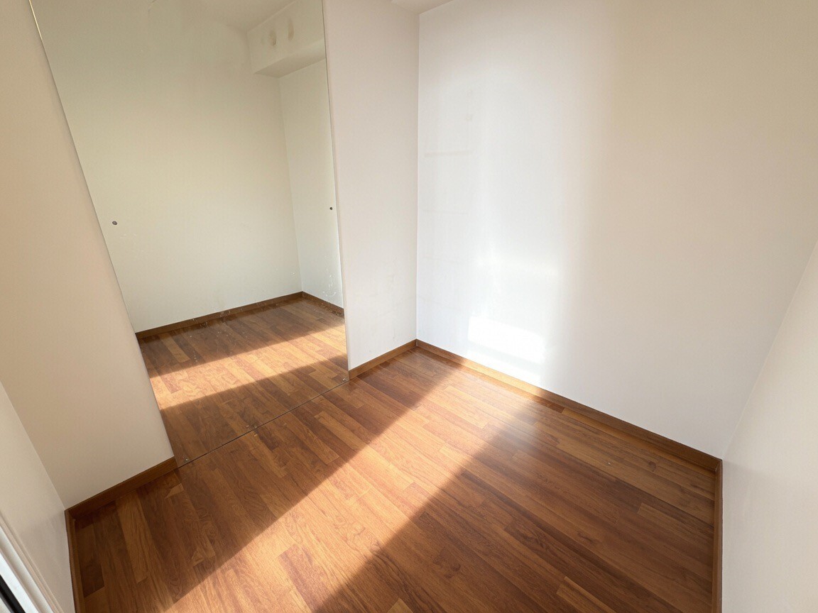 SPLENDIDO APPARTAMENTO DI MQ. 221 IN STABILE SIGNORILE