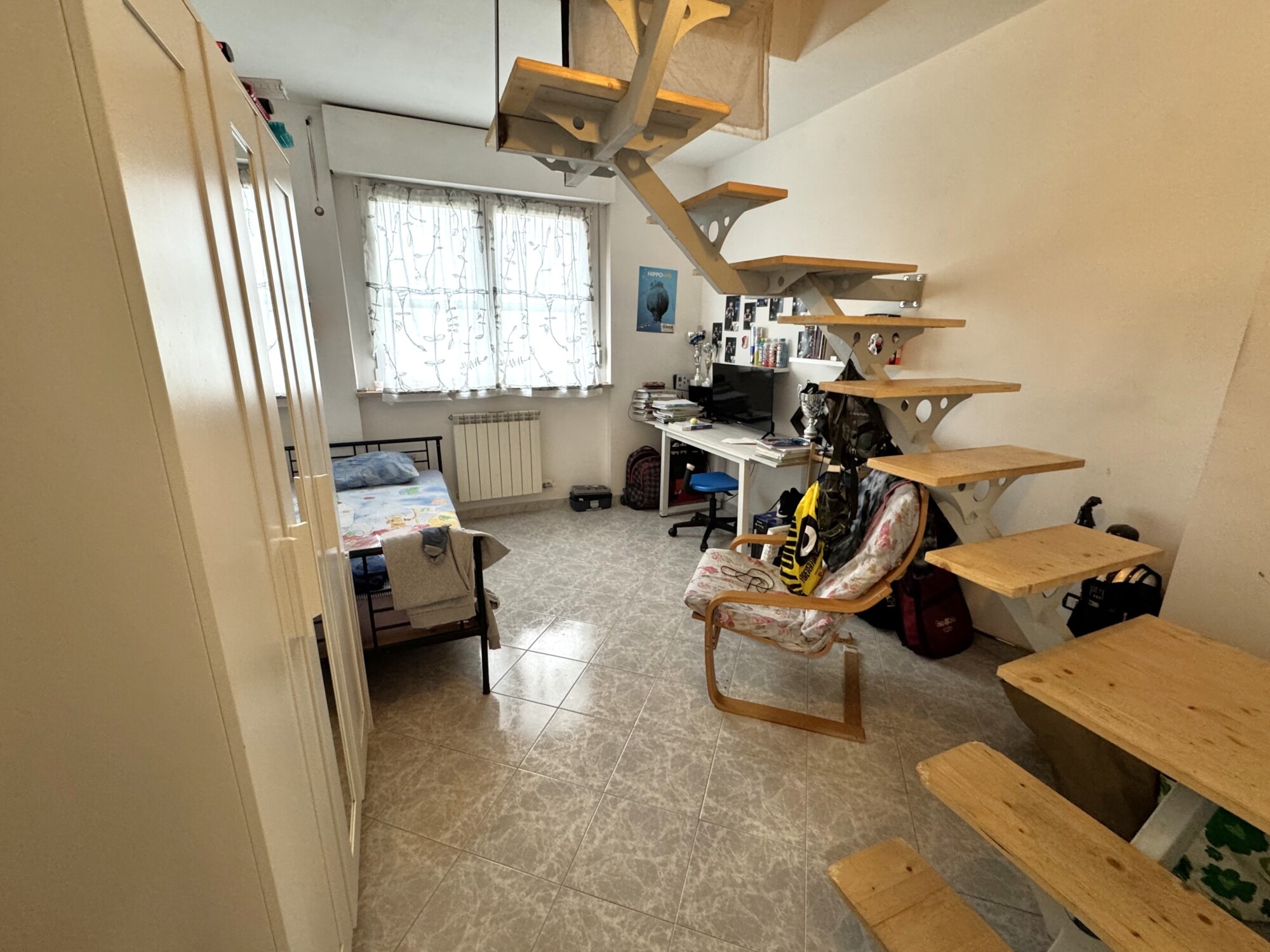 LARGO DELLE ALPI – BILIVELLI MQ. 123 CON TERRAZZO.