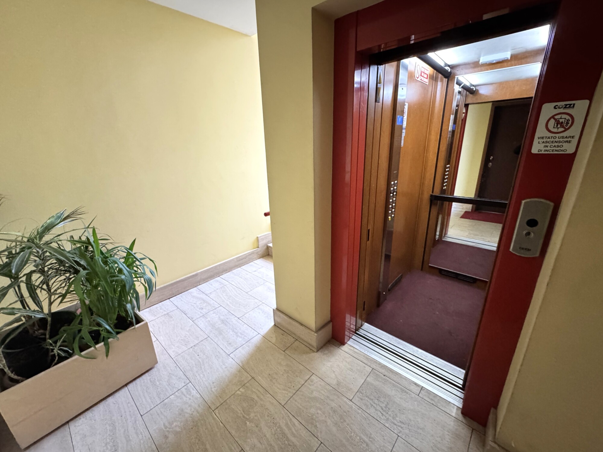 LARGO DELLE ALPI – BILIVELLI MQ. 123 CON TERRAZZO.