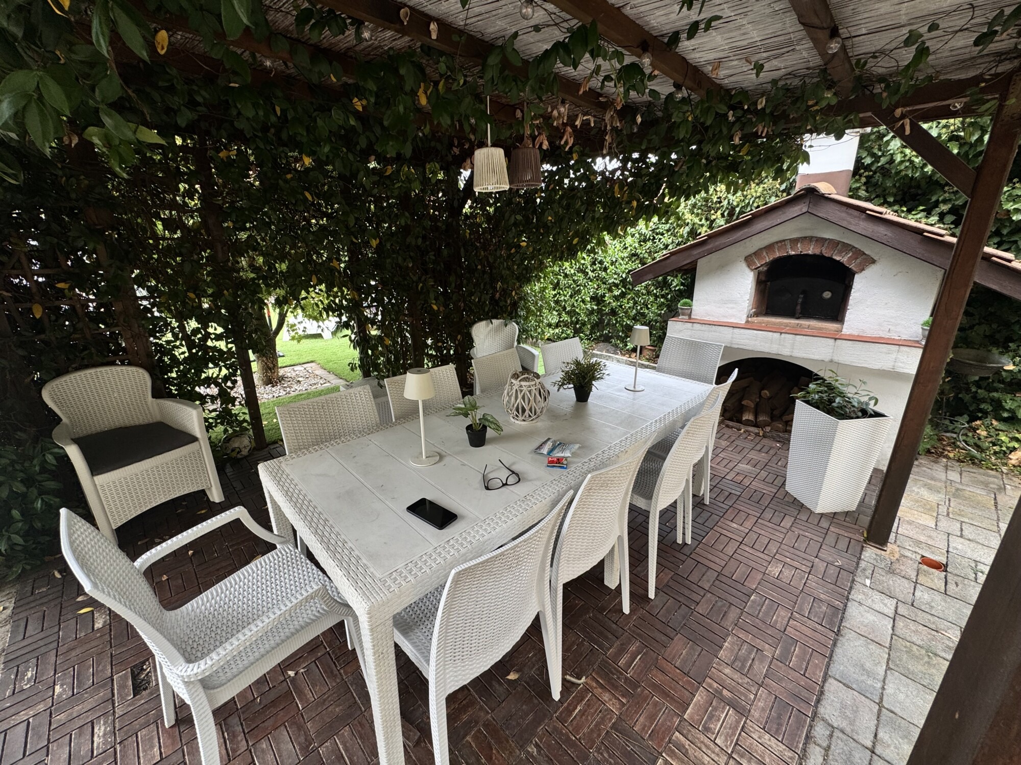VILLETTA IN STILE LIBERTY CON GIARDINO PRIVATO